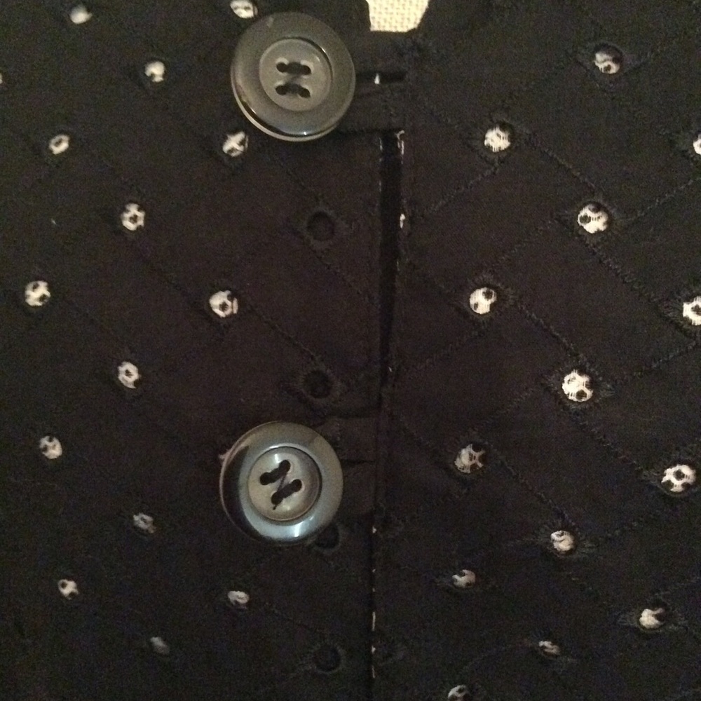 Women's Reversible Half Sleeve Front Button Jacket - image 4